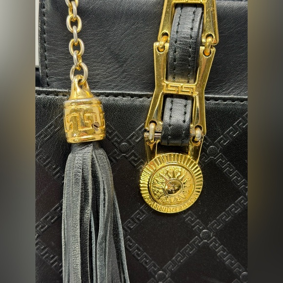Gianni Versace Vintage Sunburst Greca Satchel 1990s w/ Medusa hardware - Picture 9 of 13